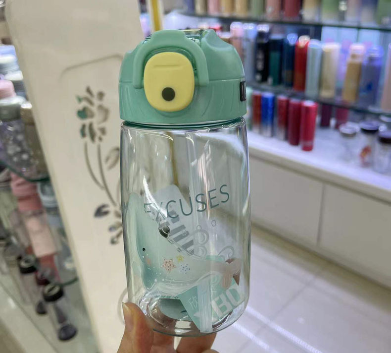 Xinbeidi 22 año Tigre Año nuevo vaso de plástico taza de pico de pato taza de estudiante niños taza de paja portátil taza de agua