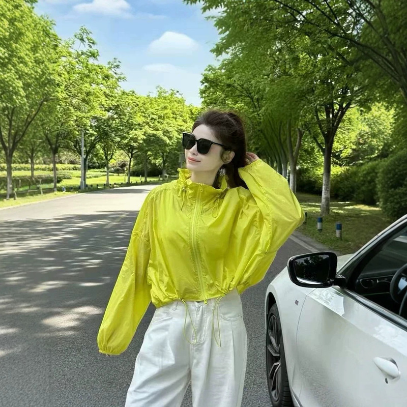 Fashionable Sun Protection Clothing for Women, Summer Thin Loose Versatile Hooded Short Jacket, Lightweight and Age-Reducing Top for Petite Figures Fashionable Sun Protection Clothing for Women, Summer Thin Loose Versatile Hooded Short Jacket, Lightweight and Age-Reducing Top for Petite Figures