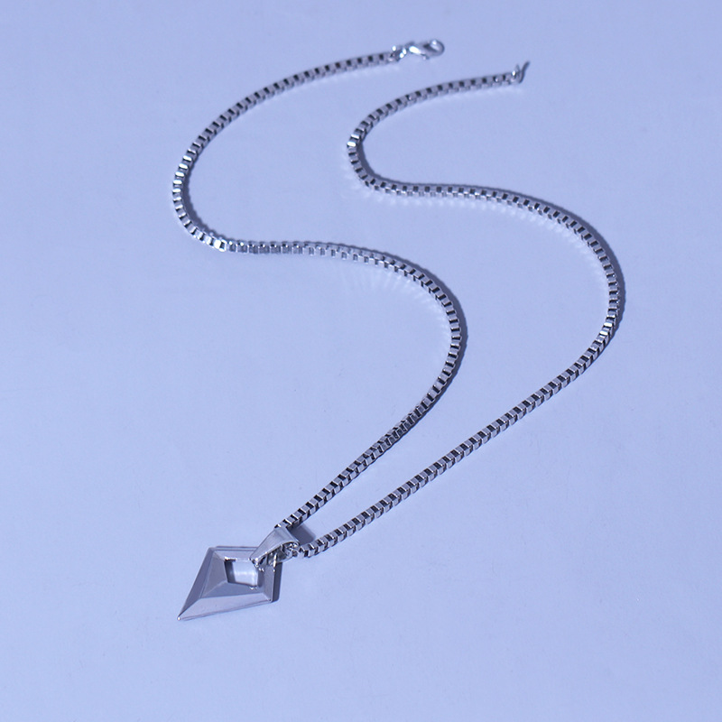 修4菱形三角锥形不锈钢项链