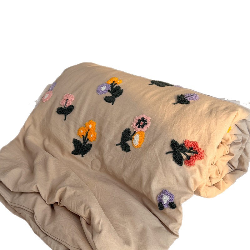 Madre y bebé clase A toalla de verano bordada edredón de verano de cuatro piezas set ultra suave lavable a máquina edredón de verano dormitorio edredón de verano