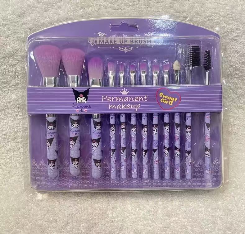 Estilo explosivo transfronterizo de alta calidad 12 nuevos pinceles de maquillaje de dibujos animados súper lindos Kulomi, pinceles sueltos, pinceles para sombras de ojos