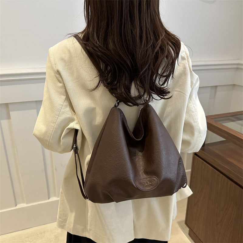 Bolso de alta sensación, bolso de mujer, 2024 nuevo estilo de moda, mochila de viaje de gran capacidad, mochila de moda para salir