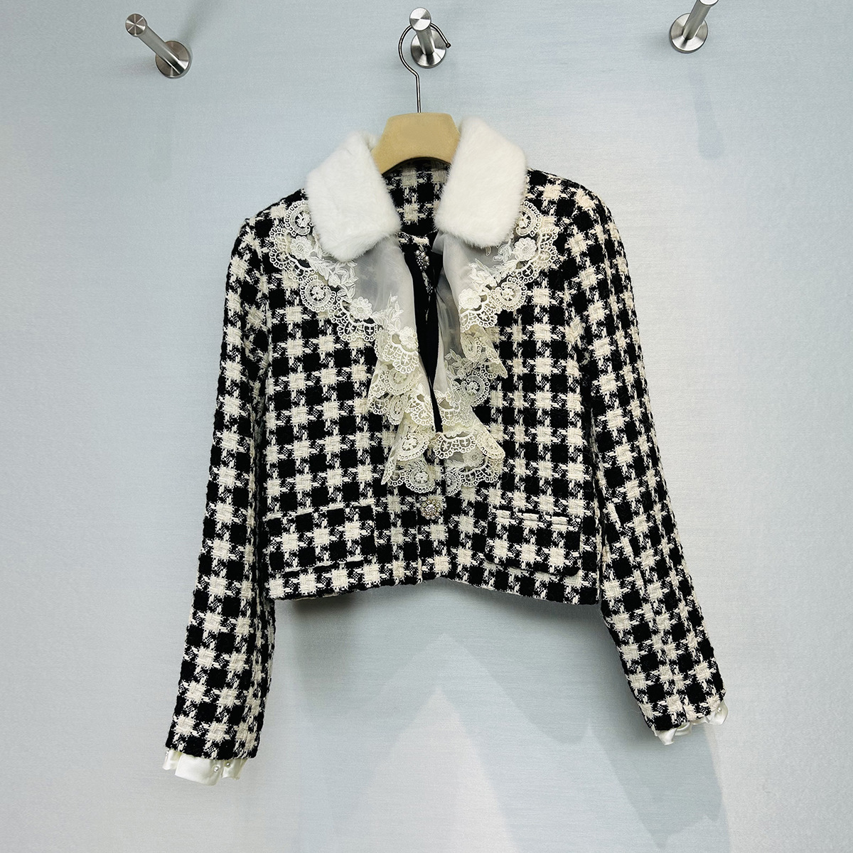 2025 New Autumn and Winter Miu High Version Lapel Lace Stitching Houndstooth Fashion Short Jacket Women's Slim Top