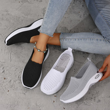 休闲运动鞋女春夏飞织老人鞋健步鞋软底妈妈鞋女鞋一脚蹬运动鞋女