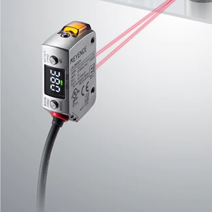 �m��KEYENCE LR-ZH500CP Rectangular W/ M8 Connector Type, 500