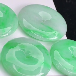 Manufacturer Wholesale Natural Burmese Jadeite a Grade Yang Green Safety Buckle Jade Pendant Wholesale