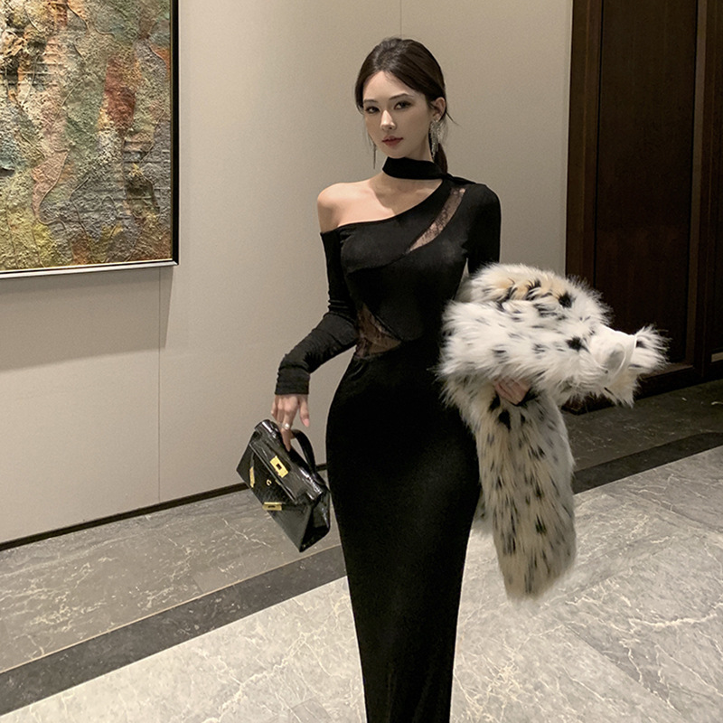 Lace Stitching Sexy Pure Wanted Wear Black Slant Shoulder Autumn and Winter dress Women's Birthday Dress Elegant Slim-fit Long Dress