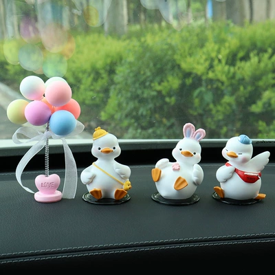 Creative Car Internet Celebrity Duck Car Ornaments New Cute Car Center Console Car Interior Decoration Ornaments for Women