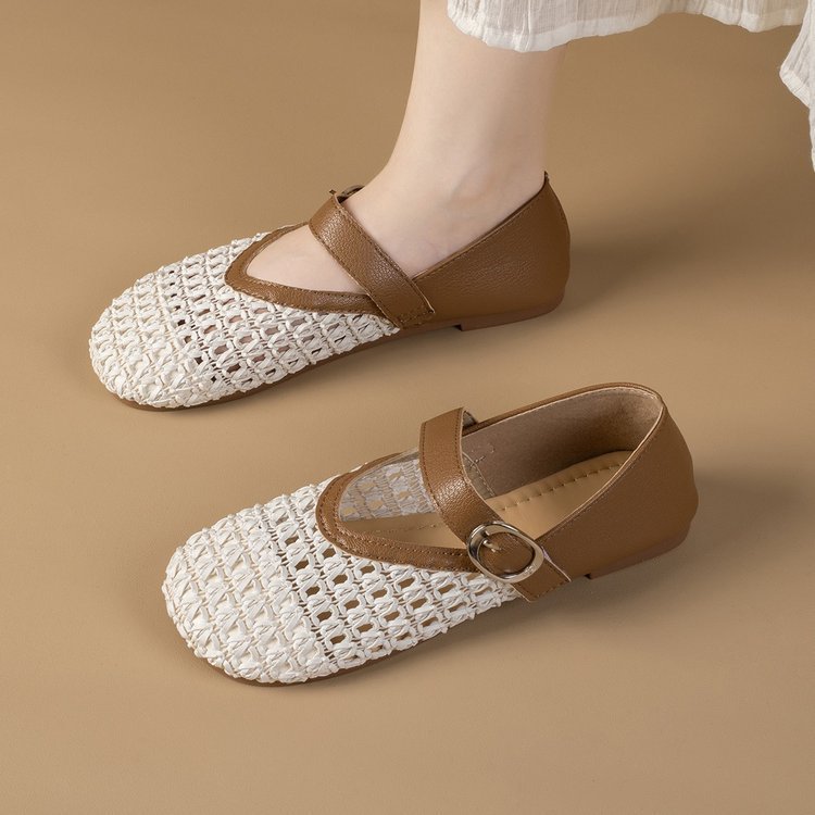 Zapatos franceses de verano 2026 nuevos huecos transpirables con una sola sola sola plana plana con falda