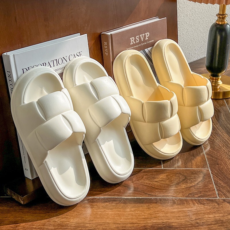 Summer 2024 New Soft Bottom Indoor Home Bathroom Bathing Non-Slip Slippers for Women