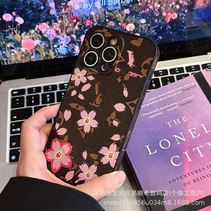 Big Brand Classic Pattern Apple 18 Pro Max Phone Case iPhone 17/16/15 Leather Case Full Protection Anti-Drop Silicone Cover Big Brand Classic Pattern Apple 18 Pro Max Phone Case iPhone 17/16/15 Leather Case Full Protection Anti-Drop Silicone Cover
