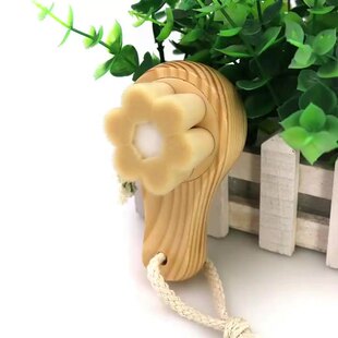 Pine Wood Handle Face Brush Soft Hair Deep Pore Cleaning Tool Cute Plum Blossom Shape Handmade Face Brush Cleansing