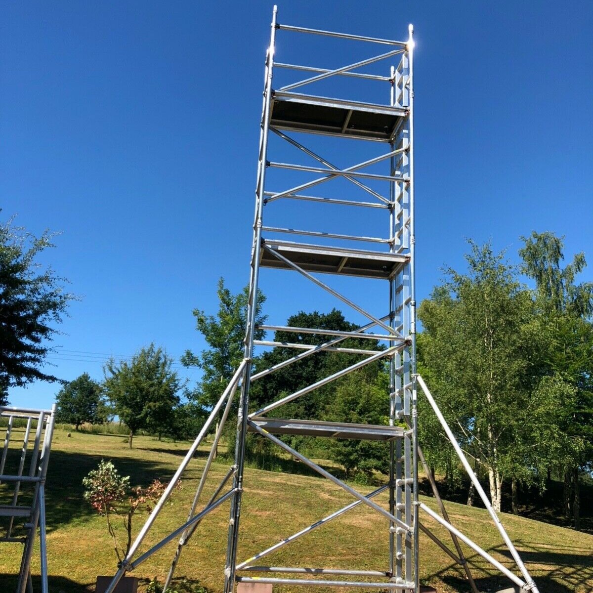 厂家直销双宽移动脚手架框架方便安装TUV CE SGS 证书欧标生产