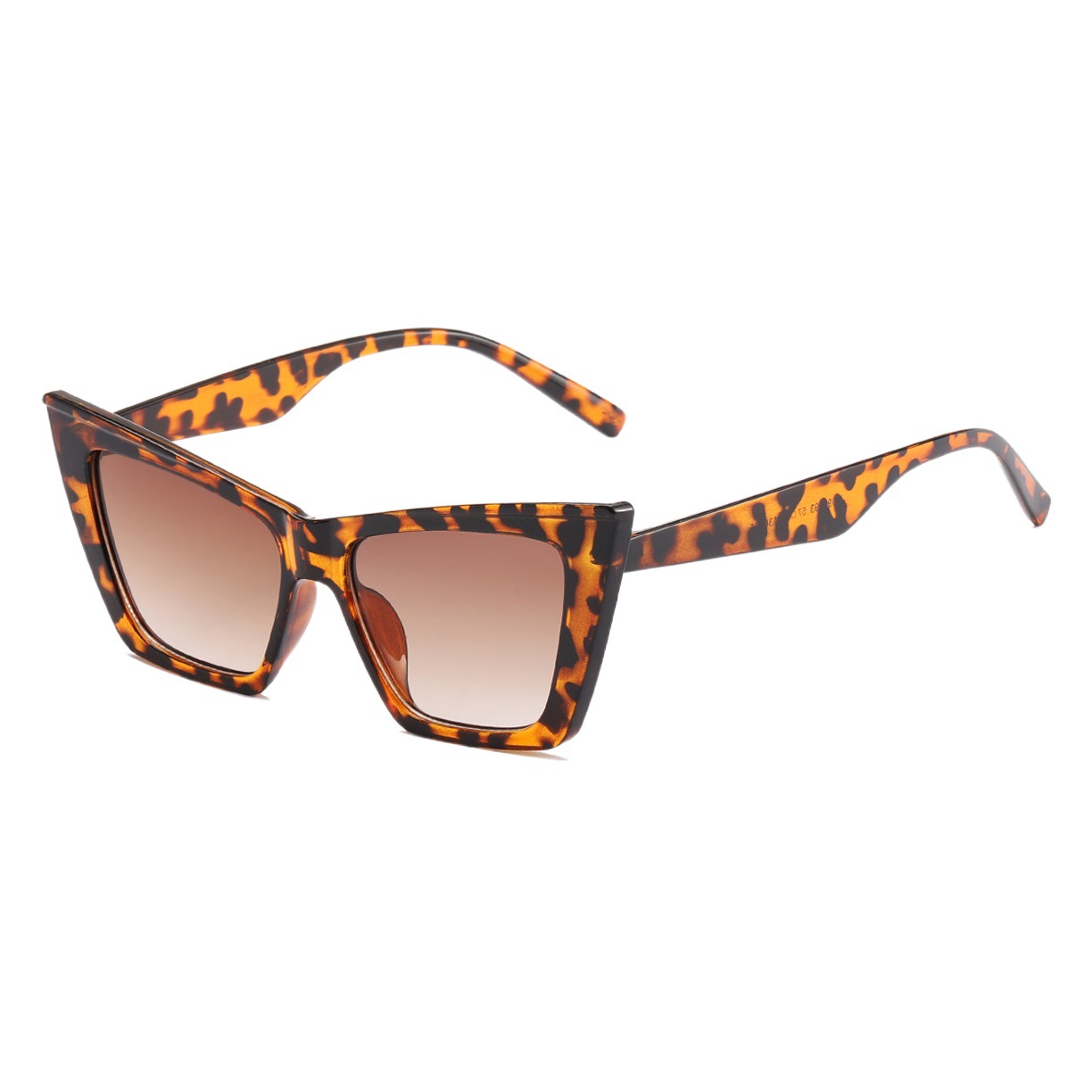 2021 nuevas gafas de sol retro europeo y americano gafas de sol de ojo de gato de moda de mujer gafas de sol de Marco grande 97093