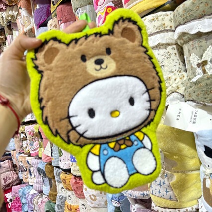Large Thickened Sausage-Shaped Animal Hand Towel, Absorbent and Quick-Drying Kitchen Cloth, Hanging Type, Thickened Cartoon Towel for Bathroom Large Thickened Sausage-Shaped Animal Hand Towel, Absorbent and Quick-Drying Kitchen Cloth, Hanging Type, Thickened Cartoon Towel for Bathroom