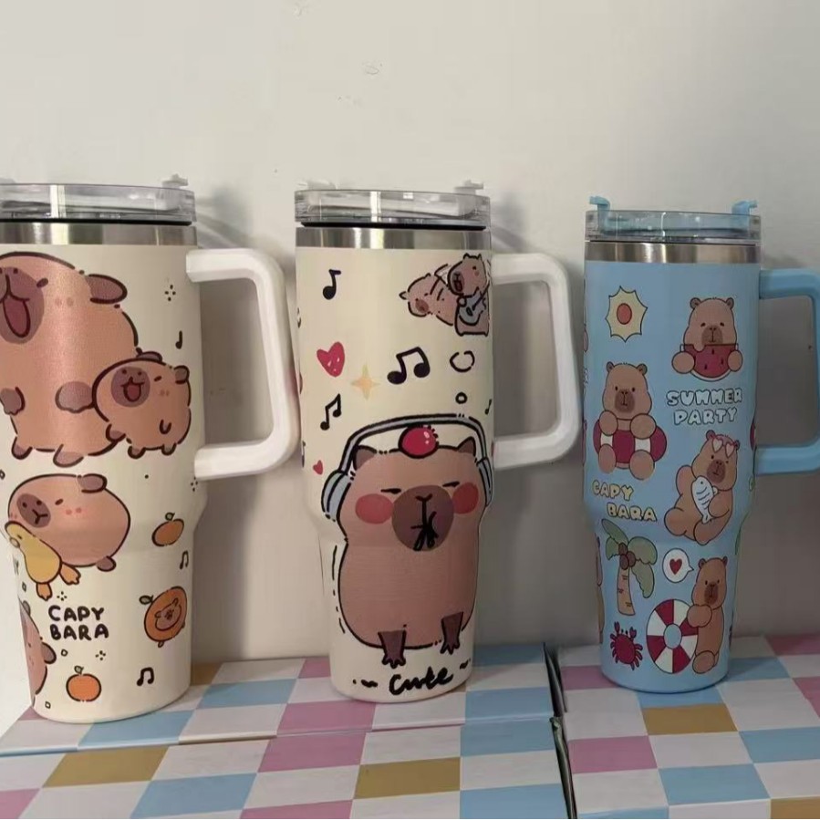 La nueva taza de hielo Kapibala de gran capacidad de acero inoxidable para niñas, taza de aislamiento de oficina, linda taza de capibara