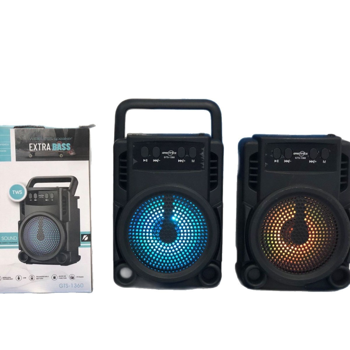 Fábrica directa 1360 nuevo altavoz Bluetooth inalámbrico doméstico al aire libre subwoofer portátil K-canción cuadrada RGB