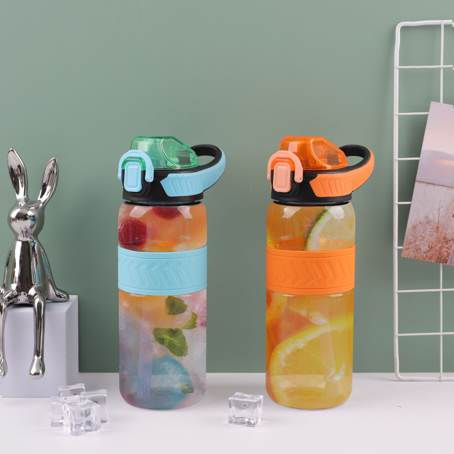 Moda simple taza de paja de plástico transparente de gran capacidad portátil al aire libre taza de agua de acondicionamiento físico para niños verano al por mayor