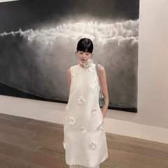 2025春夏新款南油val法式气质质感缎面立体花朵无袖背心连衣裙女