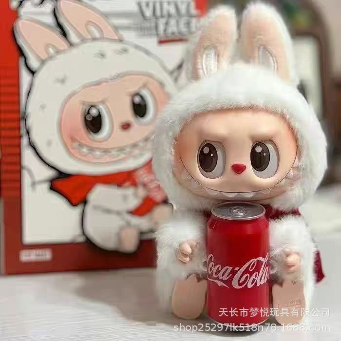 Fuente de fabricantes de ropa de cola muñeca de peluche factor feliz sorpresa especial colgante de tela de cocina limitada juegos de moda image 7