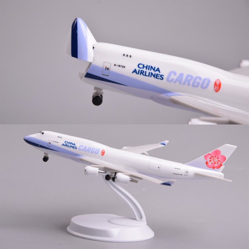 20cm Openable Door Simulation Model of China Airlines 747 Cargo Plane, Assembled Collectible Model