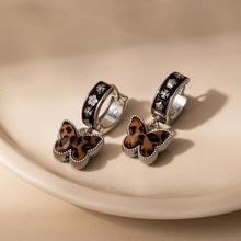 韩式复古美拉德豹纹蝴蝶黑色滴釉十字架耳扣个性甜酷百搭气质耳饰