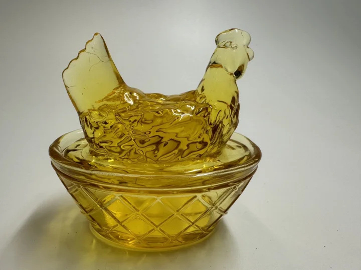 노란색 크리스탈 유리 모델; 7*6*7