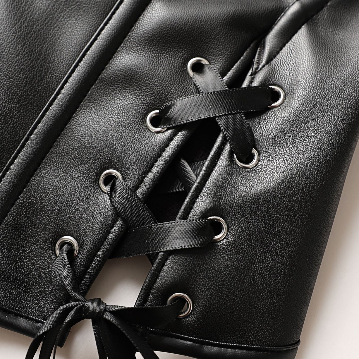 Black Punk Hot Girl Wind Tie Belt Belt Body Tape Bow Body Top Zipper Body Top de alta calidad