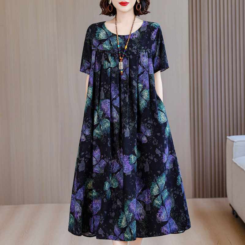 Middle-Aged and Elderly Women's Large Size Floral Cotton Silk Dress 2026 Summer New Style Elegant Dress for Middle-Aged Mothers over 50 Years Old Middle-Aged and Elderly Women's Large Size Floral Cotton Silk Dress 2026 Summer New Style Elegant Dress for Middle-Aged Mothers over 50 Years Old