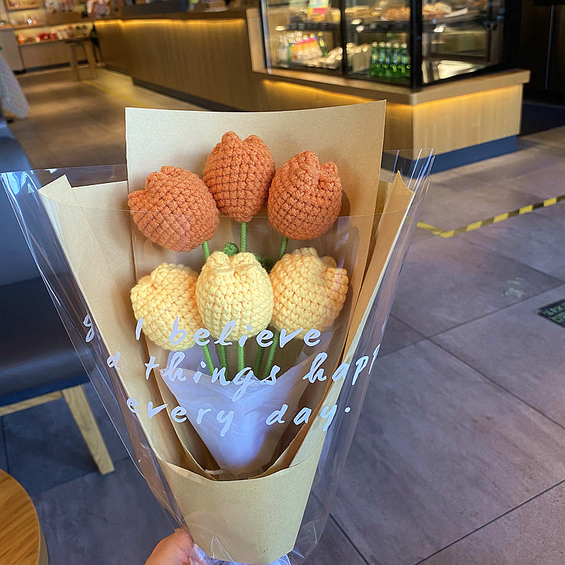 完成した手織りバラ、スズラン、ヒマワリ、造花、ウールニットブーケ、花飾り、ギフト|undefined