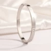 128 steel color eight-pointed star bracelet