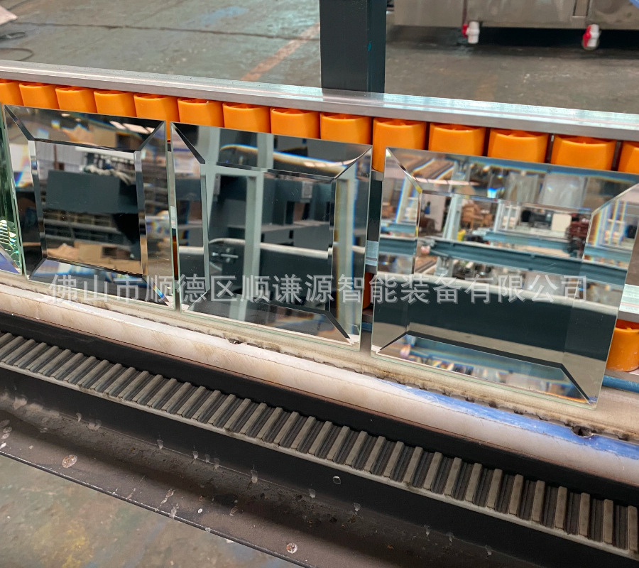 图怪兽_db37a487de14999bb74a8fa4e0