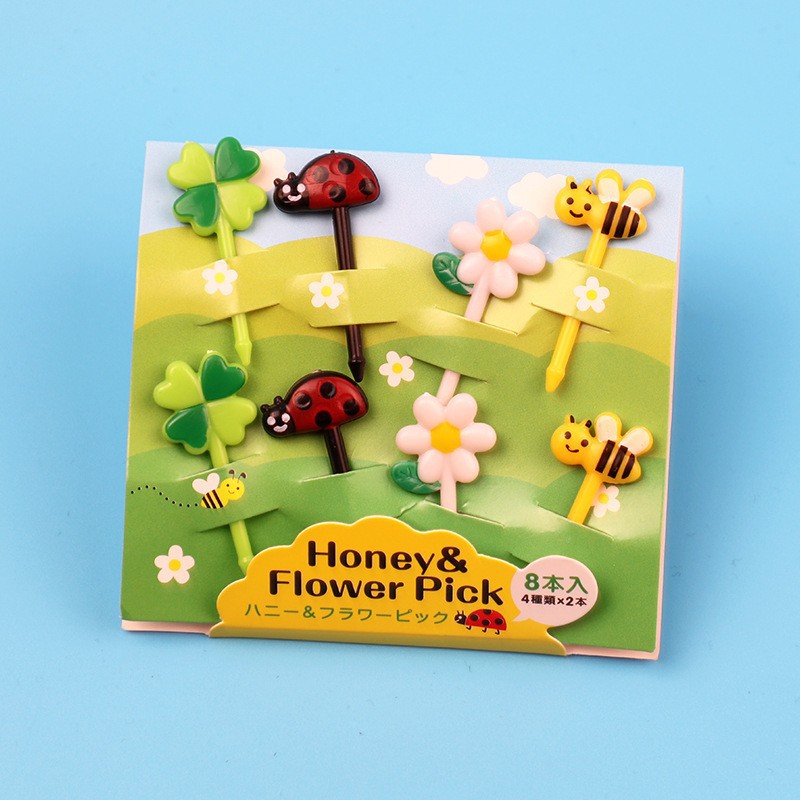 Cartoon japonés encantador tenedor de fruta transfronterizo venta caliente stick de fruta creativa decoración mini tenedor de fruta al por mayor