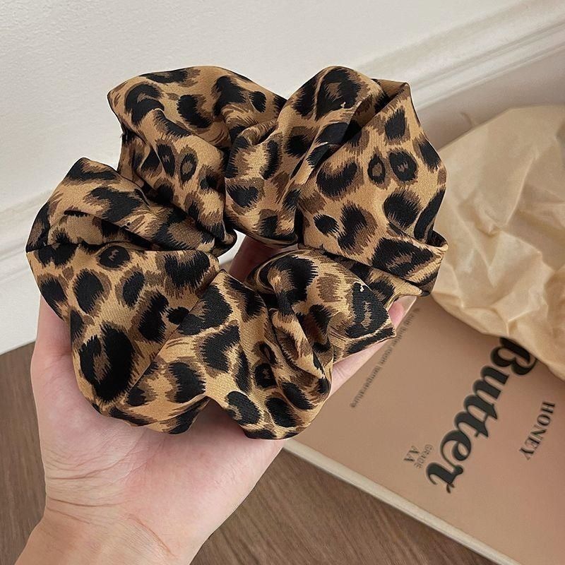 Corbata de pelo de intestino de lunares de crema grande coreana, gomas de goma de cola de caballo suaves para mujer, accesorios para el cabello de bola, accesorios para el cabello, cuerda para la cabeza