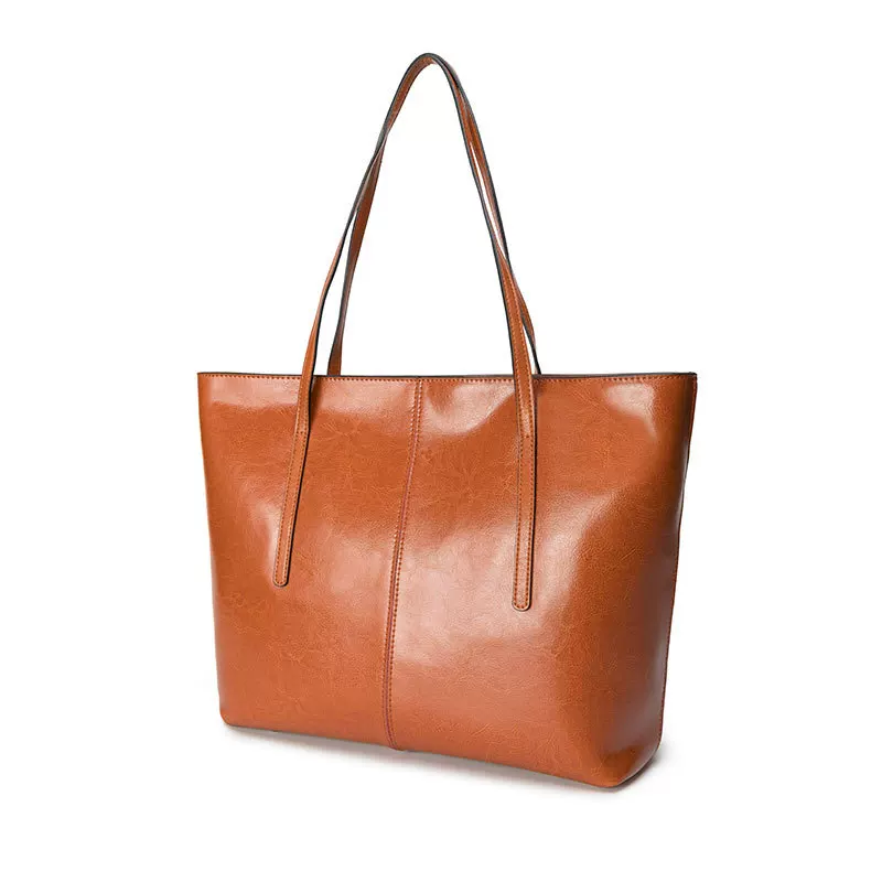 Capacious shoulder bag, leather one-shoulder bag, genuine leather