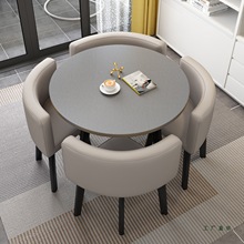 �S��ֱ�N���e����С�Ե�WУ�͏d����һ��������λ�����Ӵ�