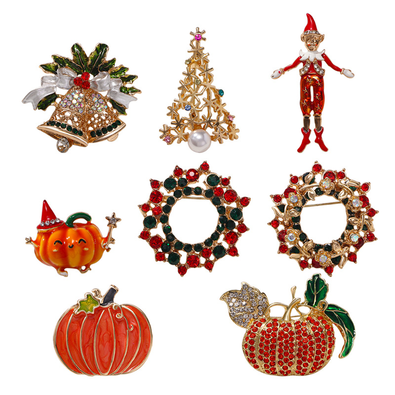 Christmas brooch