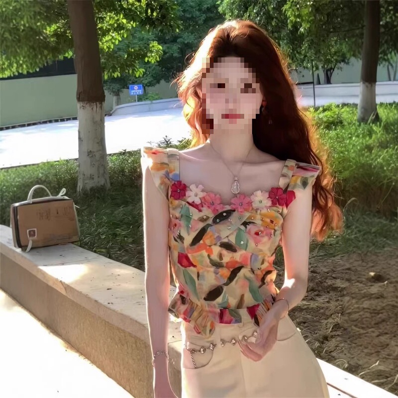 French-Style Heavy-Duty Rhinestone Floral Flutter-Sleeve Shirt for Women, New Summer Floral Camisole with Cinched Waist and Floral Pattern Top