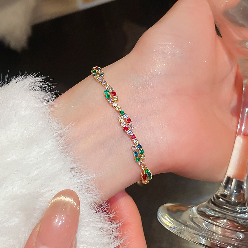 Pulsera de apertura geométrica de malla de flor de circón, pulsera retro de lujo ligero exquisito europeo y americano