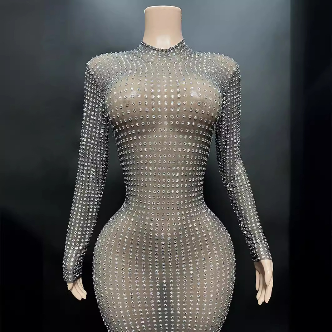Vêtements pour femmes Novans Spring New Sparkling White Diamond Élégante fente dans le dos Longue longueur au sol Robe de soirée noire slim_voghion.com