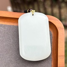 新疆羊脂玉和无事牌吊坠纯天然和田玉羊脂玉无事牌俄籽料现货批发