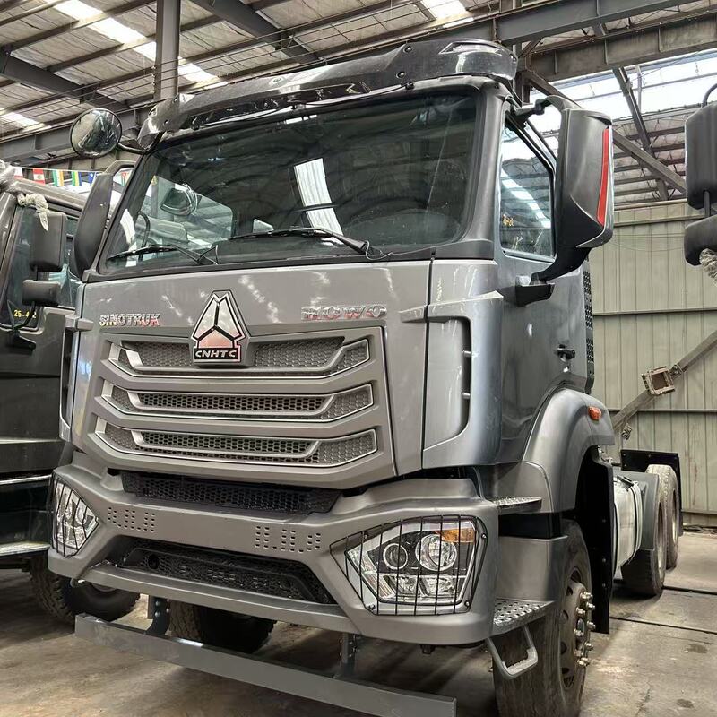 Cross-Border Sales of African and Middle Eastern Howo Nx Tractor Trucks, Howo Euro 3 400-Horsepower Port Cargo Transport Tractor Heads Cross-Border Sales of African and Middle Eastern Howo Nx Tractor Trucks, Howo Euro 3 400-Horsepower Port Cargo Transport Tractor Heads