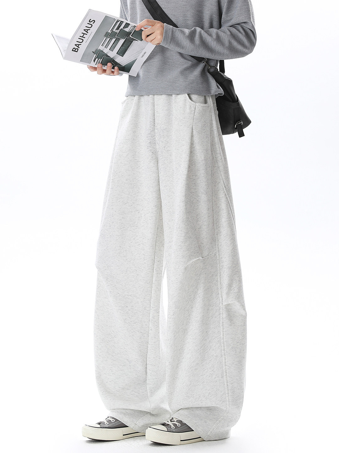 Men's dark gray loose-fit casual pants, trendy straight-leg athletic pants, pleated design, suitable for autumn, heavyweight wide-leg style, for teenagers