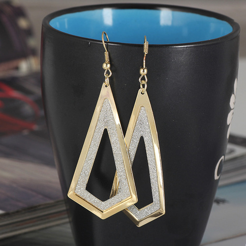 Cross-border frosted geometric leaf metal earrings collection, personalized creative hollow round leaf tassel ear hooks