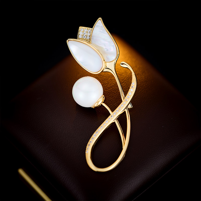 Korean Fashion Personalized High-end Corsage Female Natural Mother-in-law Pin Suit Coat All-match Accessories Tulip Brooch