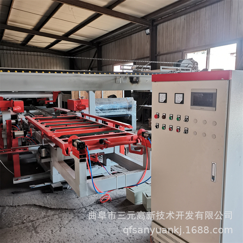 三元现货全自动保温装饰一体板切割锯 红外线定位数控四边锯