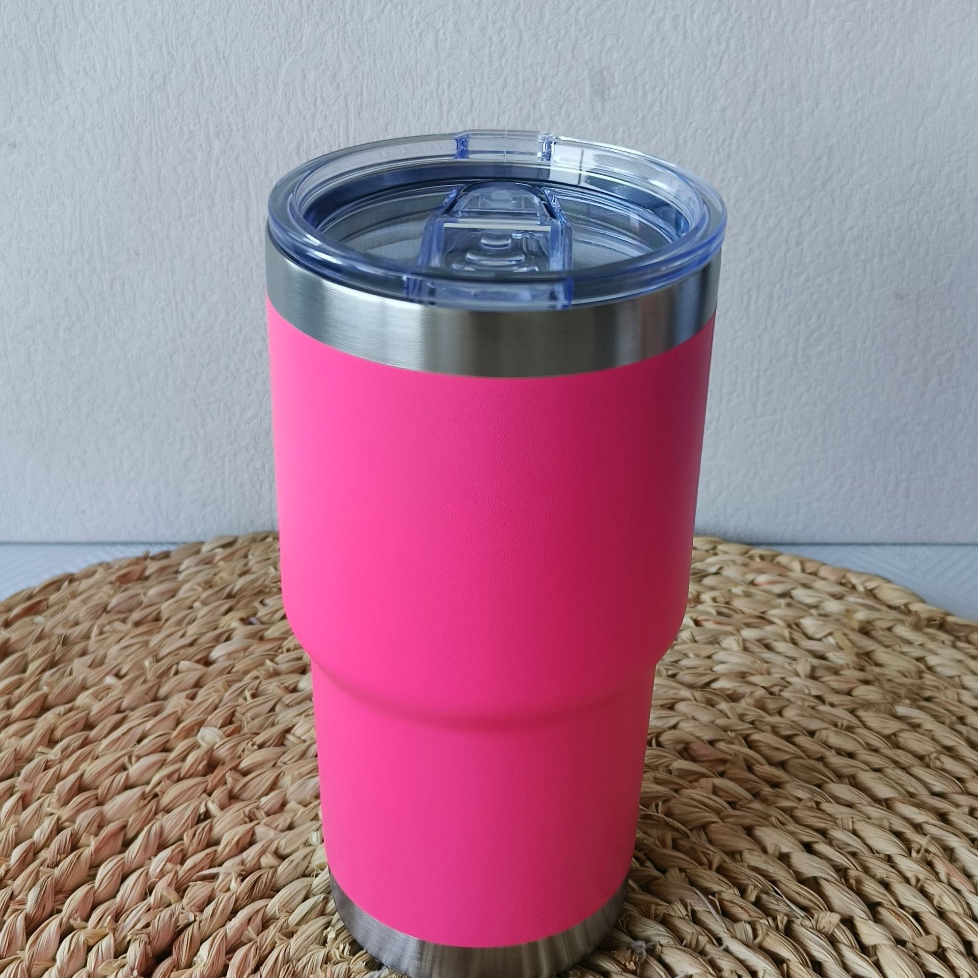 20oz tazas de automóviles de inyección 304 acero inoxidable doble aislamiento térmico para automóviles tazas de hielo tazas de cerveza botellas de aislamiento térmico