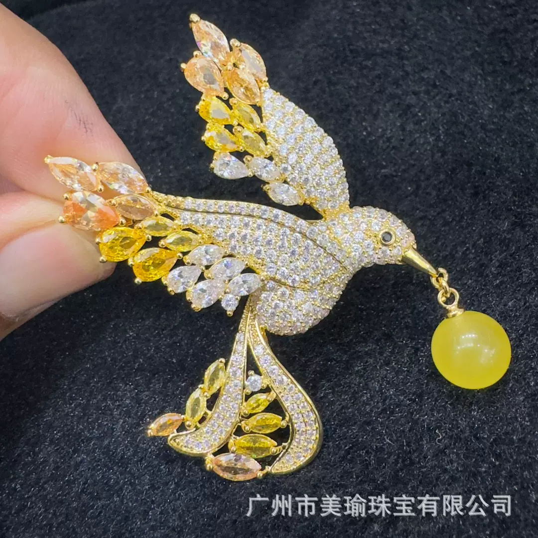 成品 天然俄料蜜蜡蜂鸟胸针高档女精致别针西装配饰高级感胸花