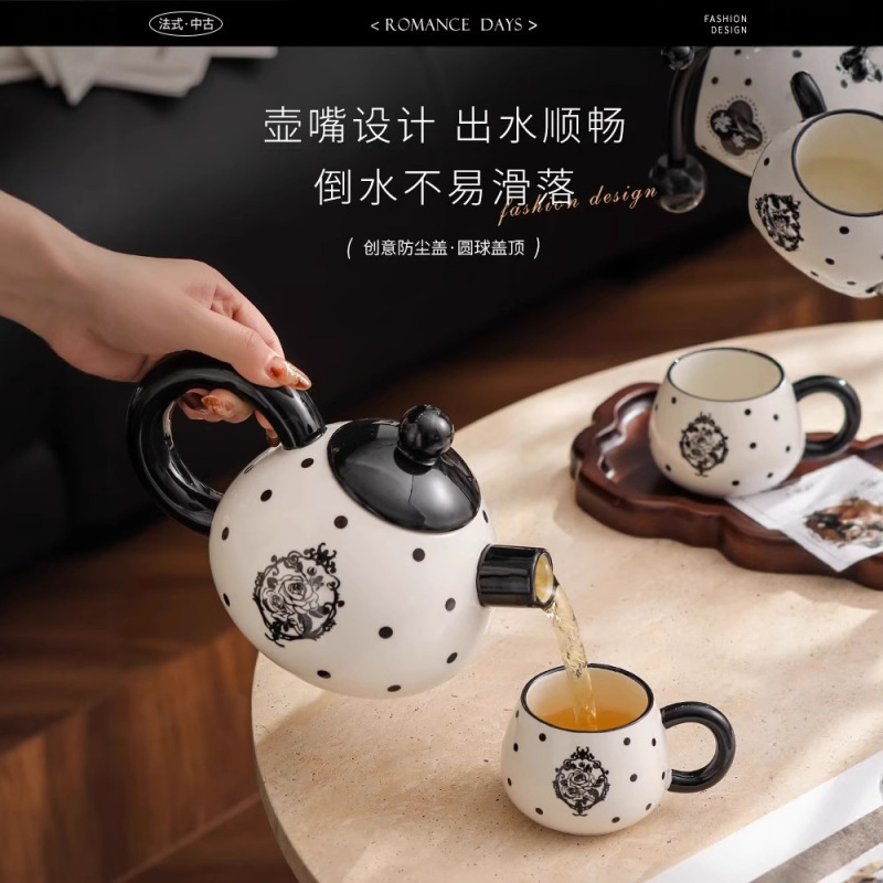フランス式陶磁器の水道具セット家庭用の新しい家のコップセットの高級感があります。|undefined