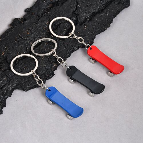 Hobbyist Keychain Mini Skateboard Car Key Holder Gift Skateboard Accessory Key Ring Car Key Accessory Pendant